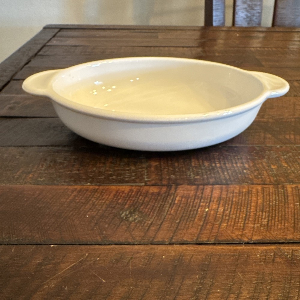 Corning Ware P-14-B‎ White Oval Casserole Oven Microwave Baking Dish 14Oz